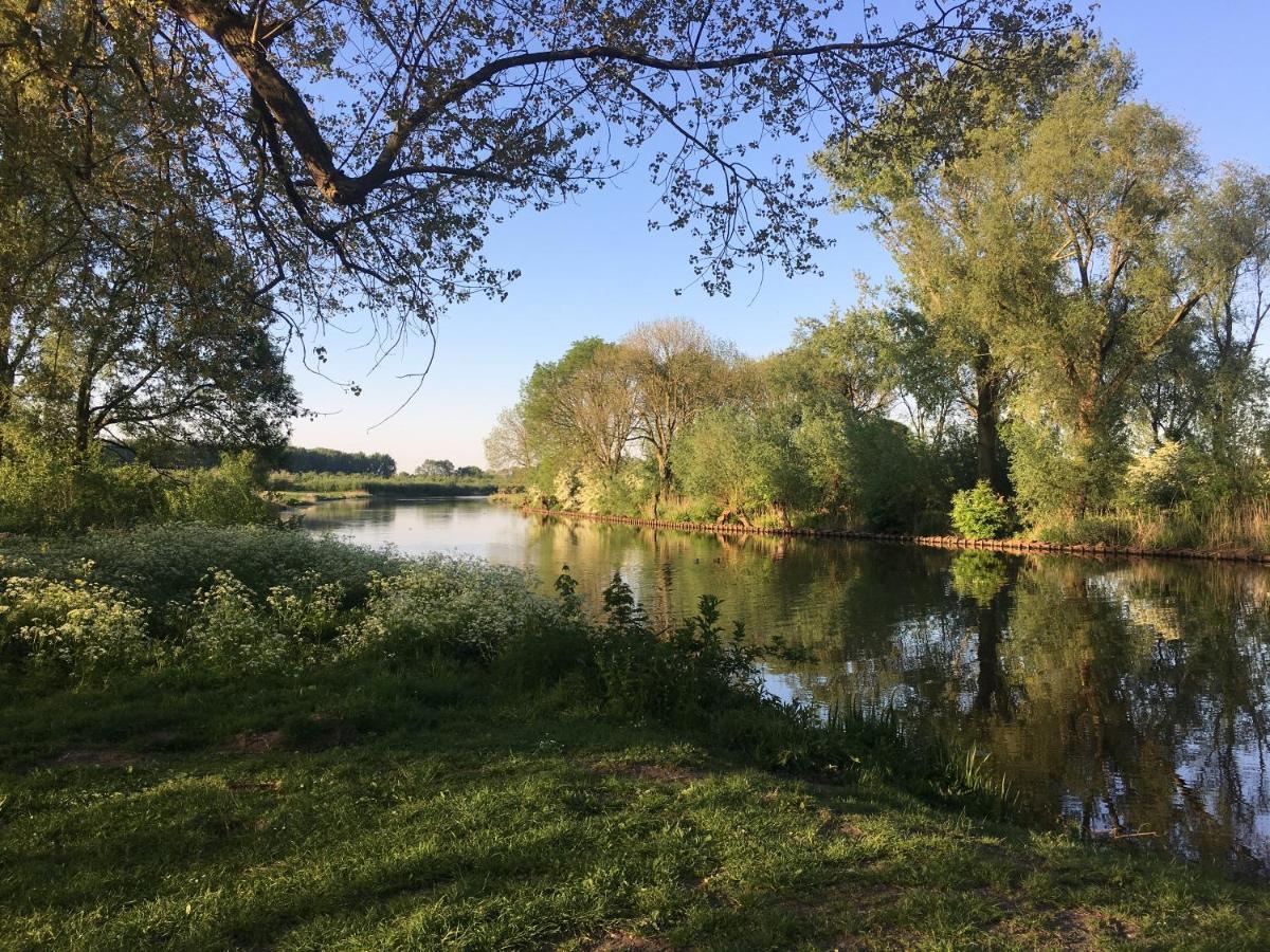 Kasteel Landgoed Crayenstein B&B Tricht Dış mekan fotoğraf
